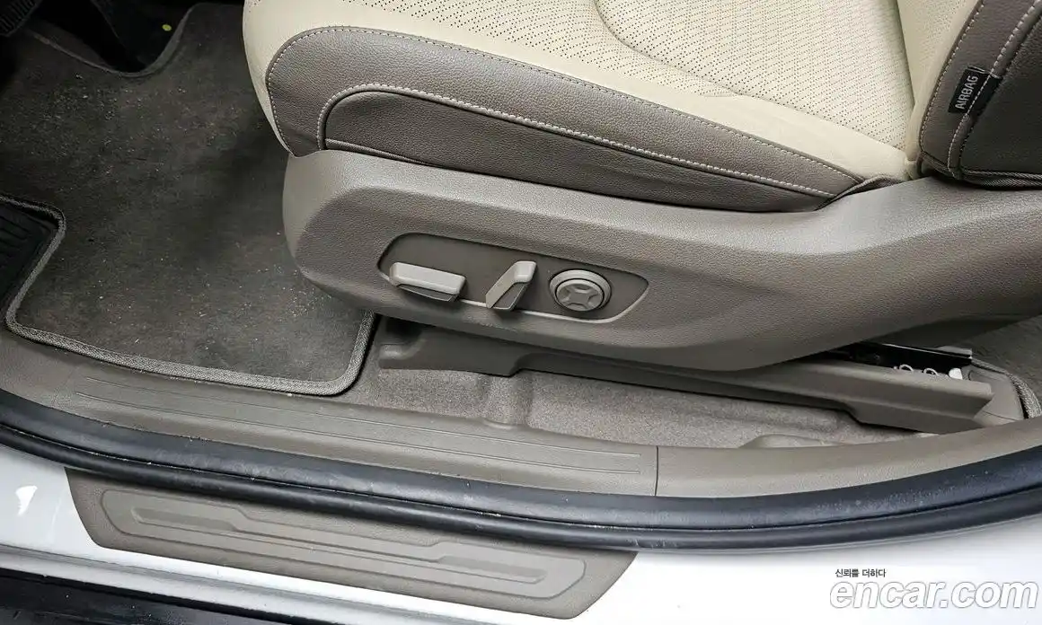 Kia Carnival 2022 2.2 автомат (гидро), фото 34