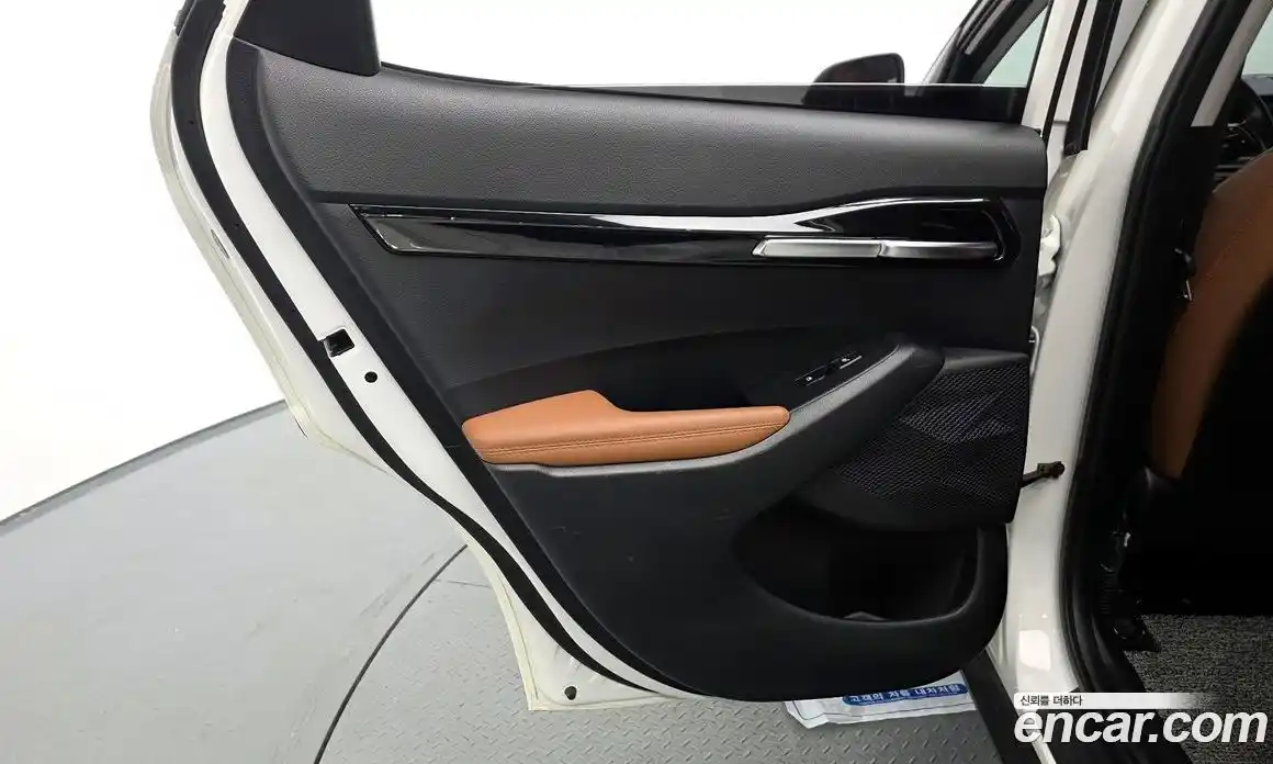 Kia Seltos 2022 1.6 автомат (гидро), фото 15