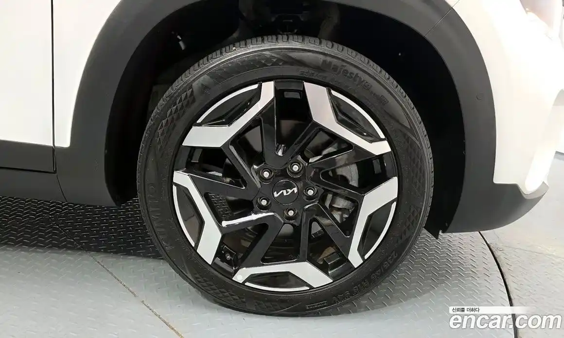 Kia Seltos 2022 1.6 автомат (гидро), фото 7