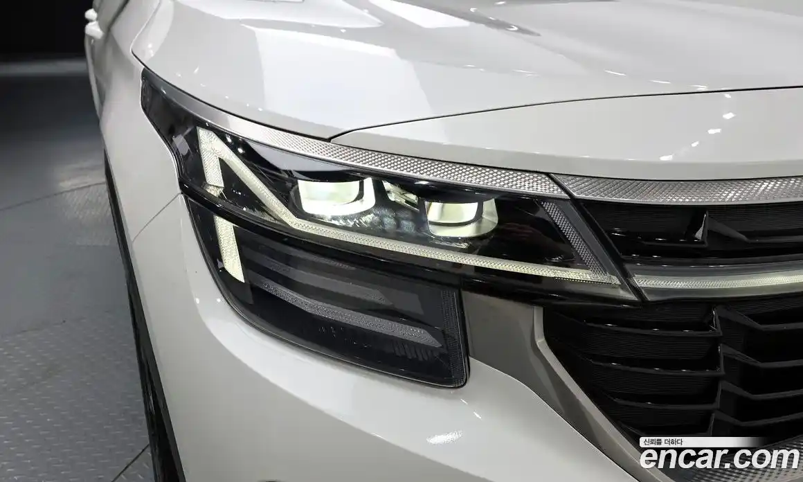 Kia Seltos 2022 1.6 автомат (гидро), фото 8
