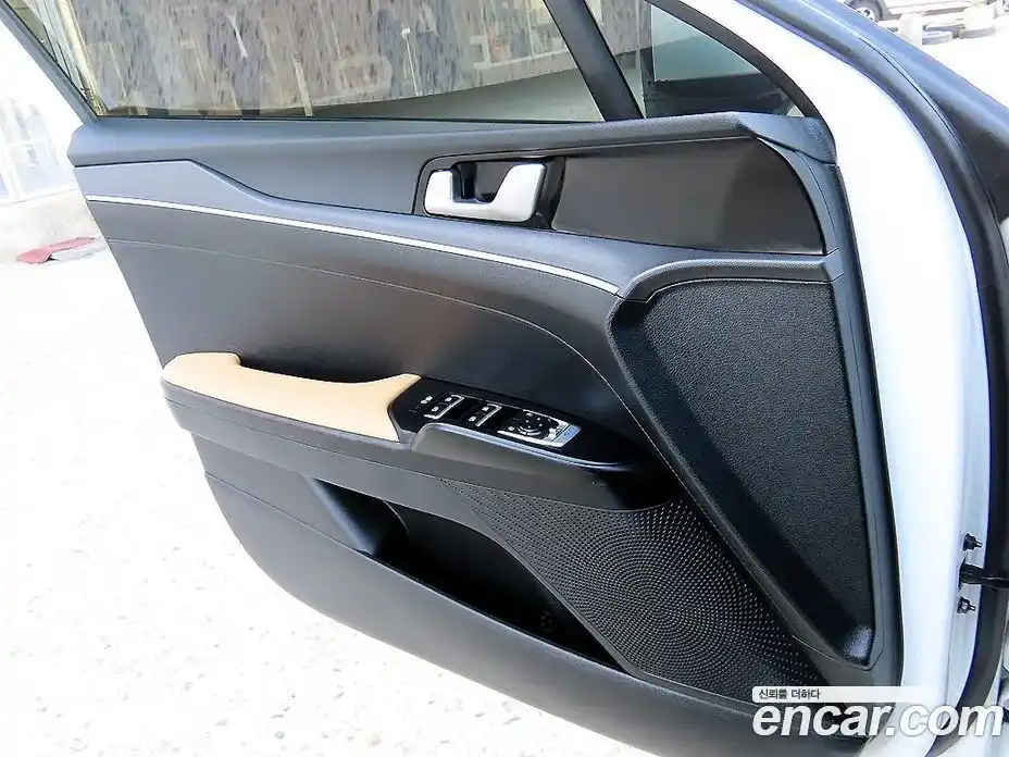 Kia K5 (Optima) 2023 1.6 автомат (гидро), фото 11