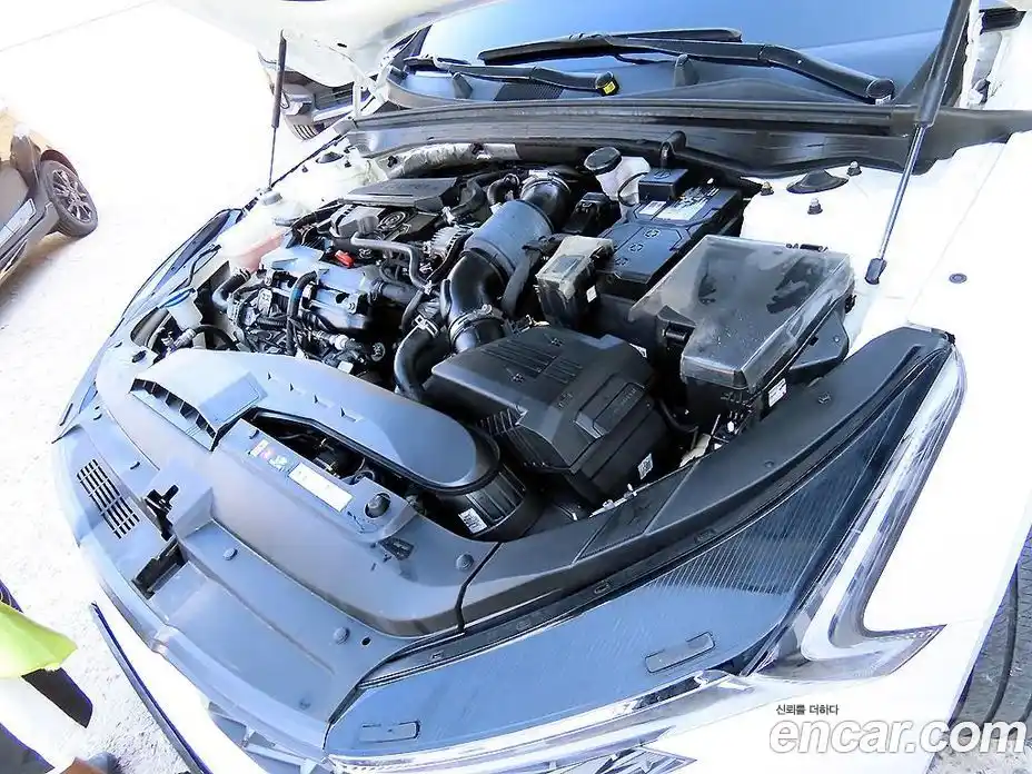 Kia K5 (Optima) 2023 1.6 автомат (гидро), фото 18