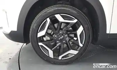 Kia Seltos 2024 1.6 автомат (гидро), миниатюра 5