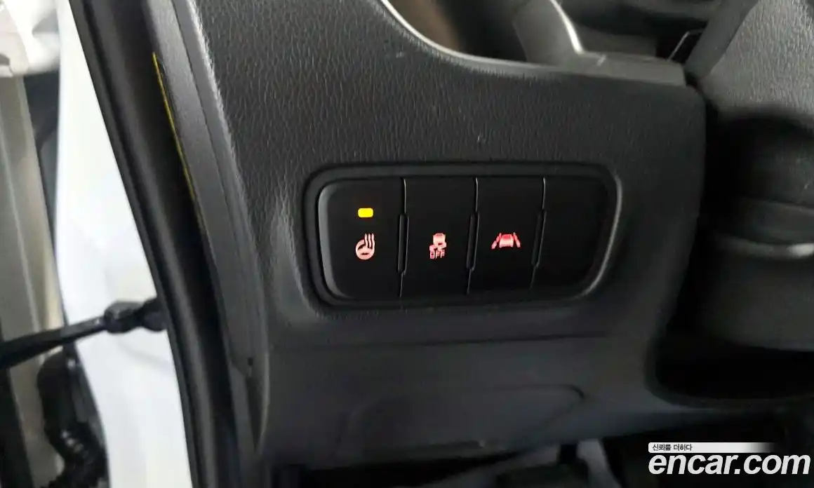 Kia Ray 2022 1.0 автомат (гидро), фото 14