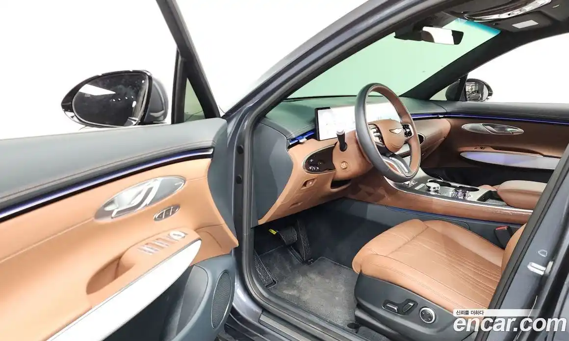 Genesis GV70 2025 2.5 автомат (гидро), фото 13