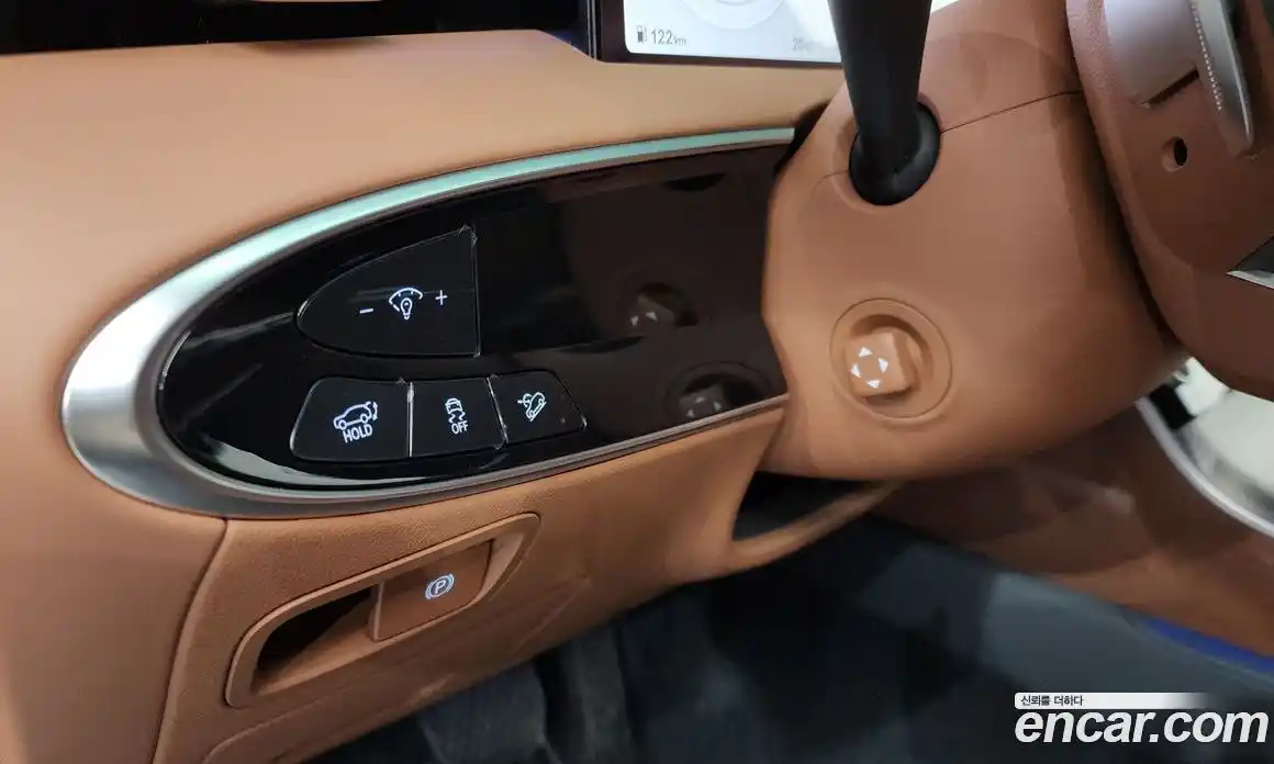 Genesis GV70 2025 2.5 автомат (гидро), фото 28