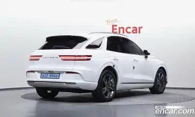 Genesis GV70 2022 0.1 автомат (гидро), миниатюра 2