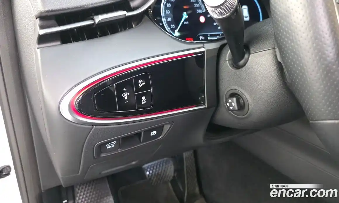Genesis GV70 2022 0.1 автомат (гидро), фото 30