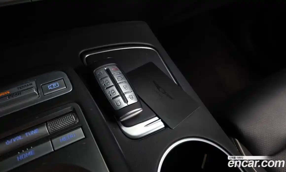 Genesis GV70 2022 0.1 автомат (гидро), фото 35