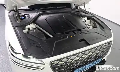 Genesis GV70 2022 0.1 автомат (гидро), миниатюра 6