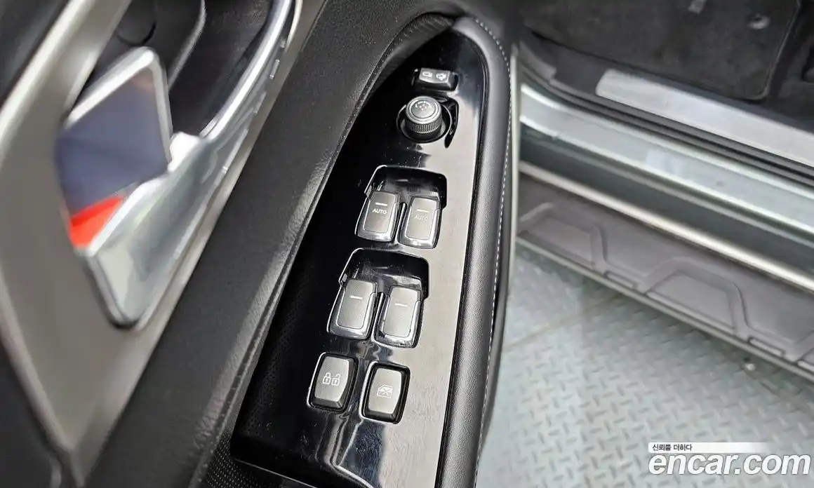 SsangYong Rexton 2018 2.2 автомат (гидро), фото 16