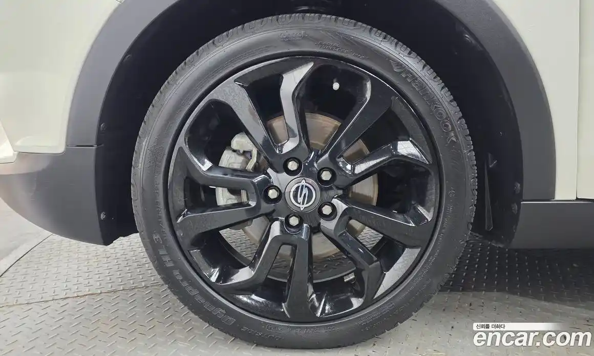 SsangYong TIBOLI 2015 1.6 автомат (гидро), фото 5