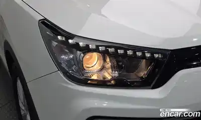 SsangYong TIBOLI 2018 1.6 автомат (гидро), миниатюра 8