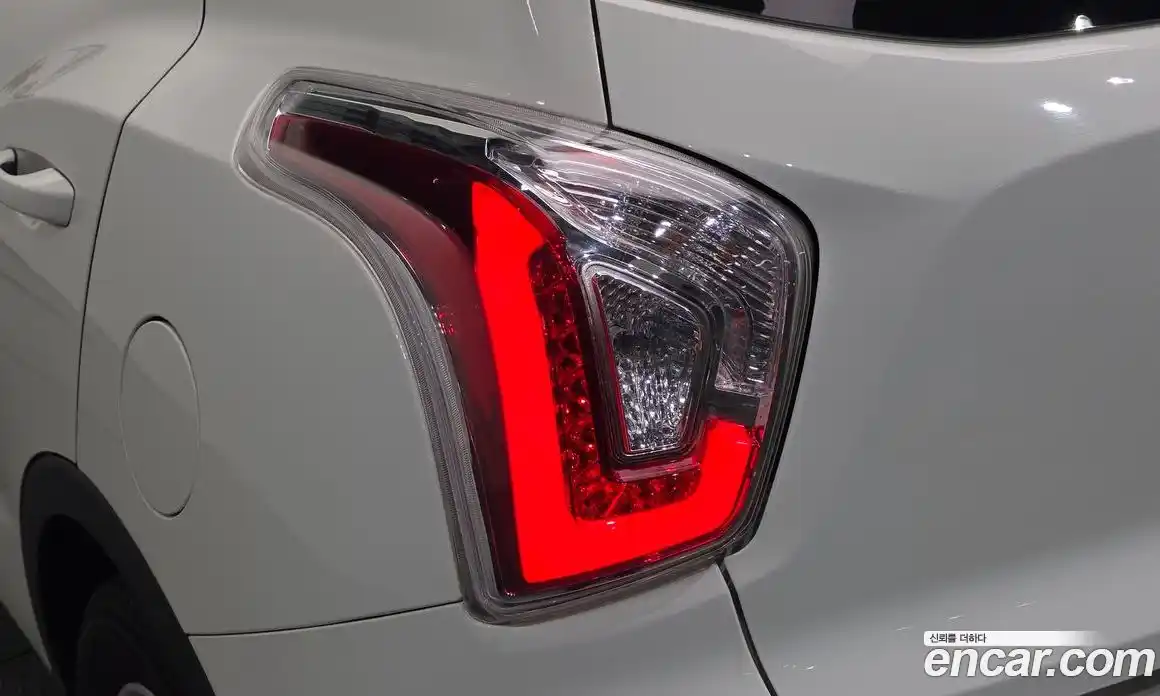 SsangYong TIBOLI 2018 1.6 автомат (гидро), фото 9