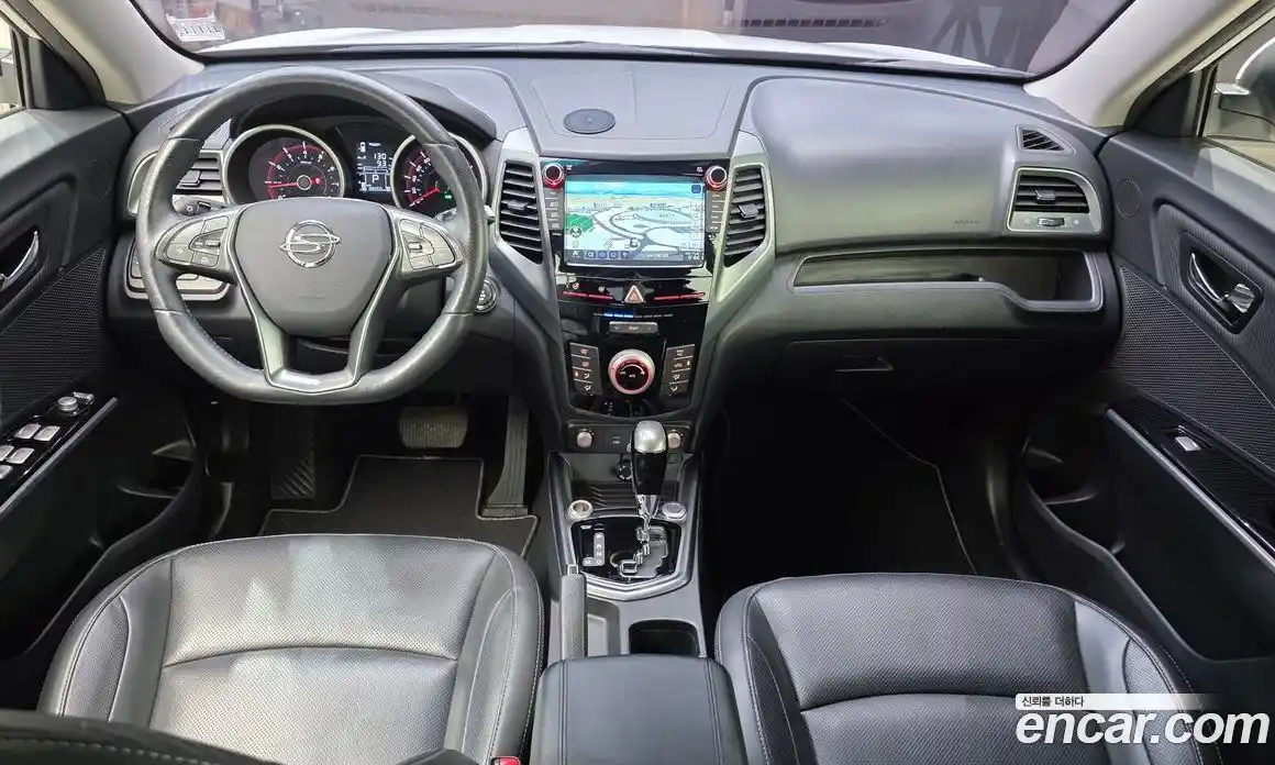 SsangYong TIBOLI 2018 1.6 автомат (гидро), фото 10