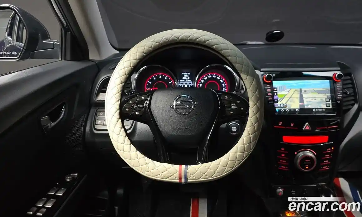 SsangYong TIBOLI 2018 1.6 автомат (гидро), фото 12