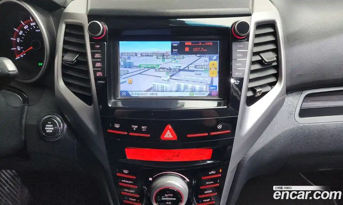 SsangYong TIBOLI 2015 1.6 автомат (гидро), фото 20