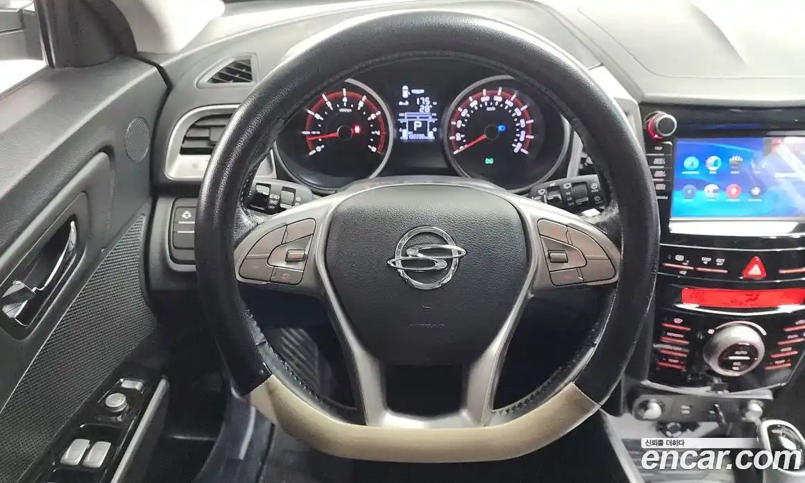 SsangYong TIBOLI 2015 1.6 автомат (гидро), фото 21