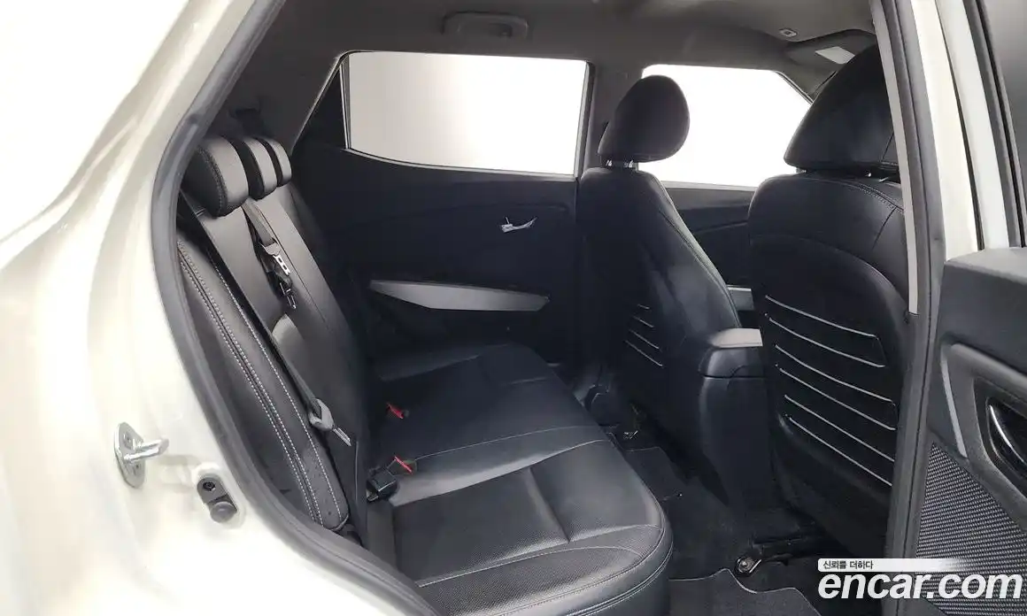 SsangYong TIBOLI 2015 1.6 автомат (гидро), фото 25
