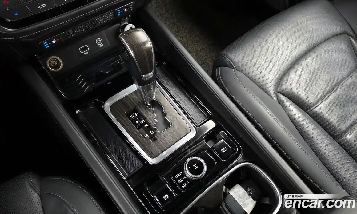 SsangYong Rexton 2017 2.2 автомат (гидро), фото 9