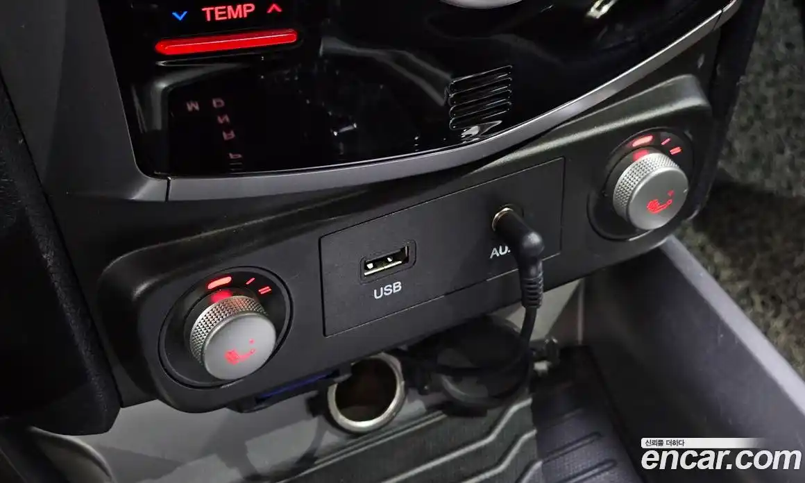 SsangYong TIBOLI 2015 1.6 автомат (гидро), фото 20