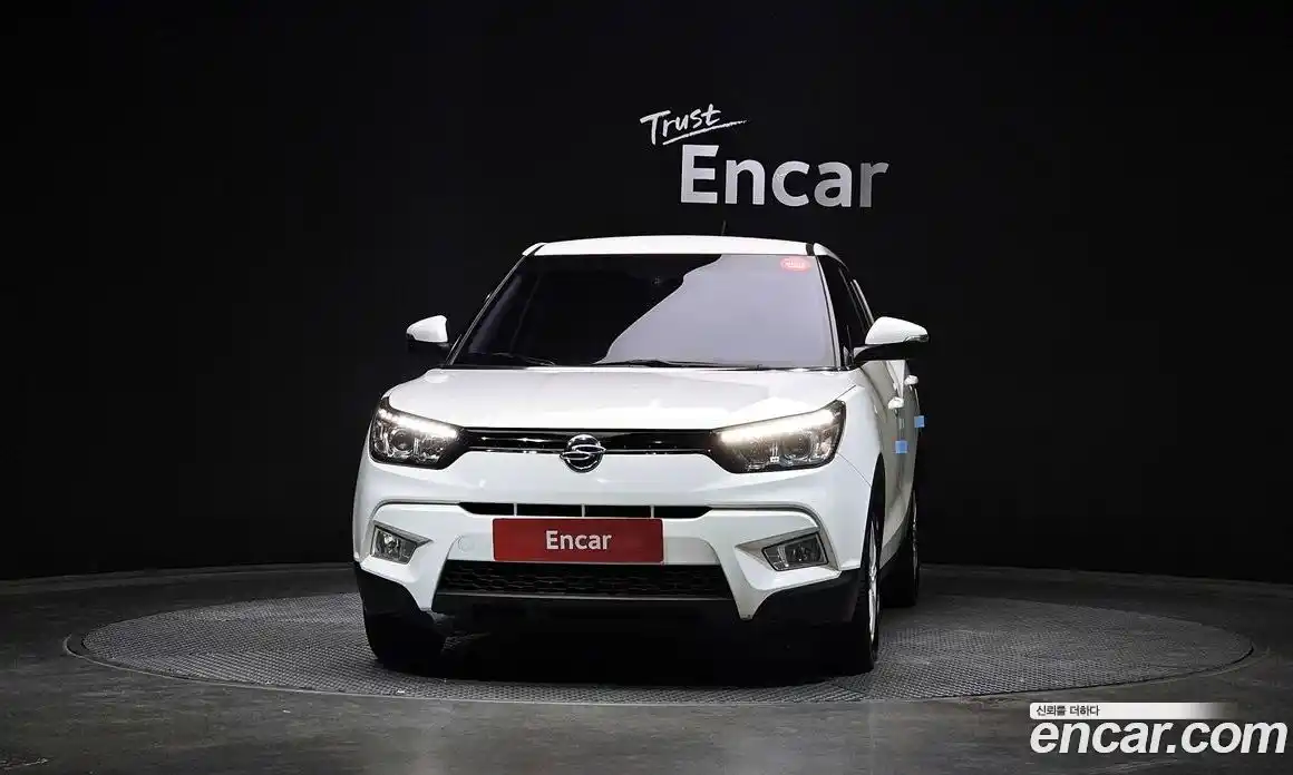 SsangYong TIBOLI 2015 1.6 автомат (гидро), фото 3