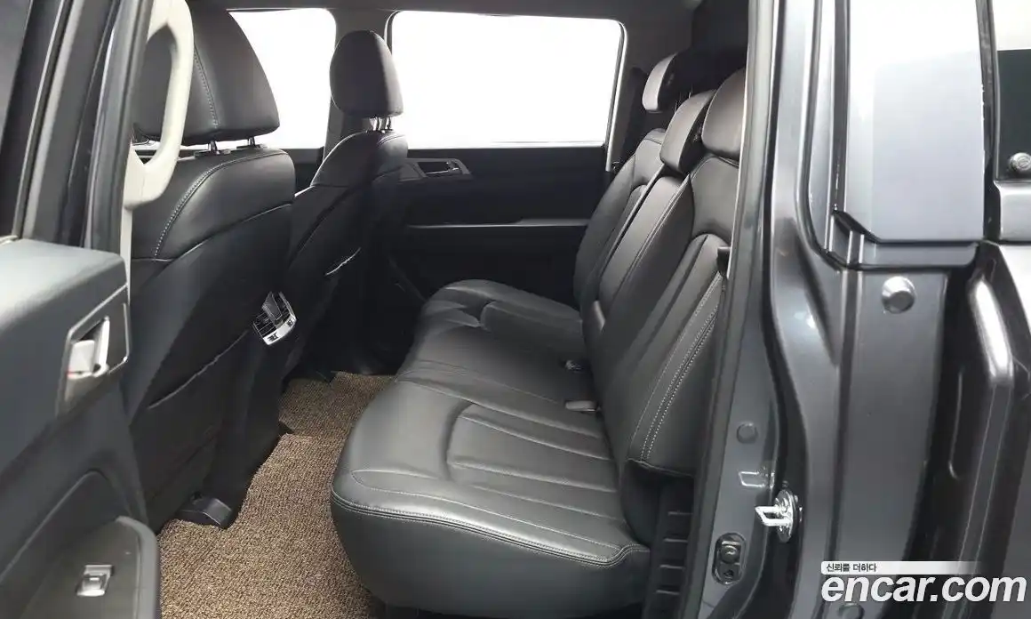 SsangYong Rexton 2019 2.2 автомат (гидро), фото 16