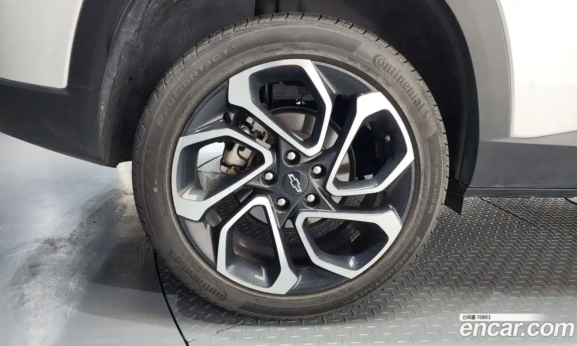 Chevrolet Trax 2024 1.2 автомат (гидро), фото 5
