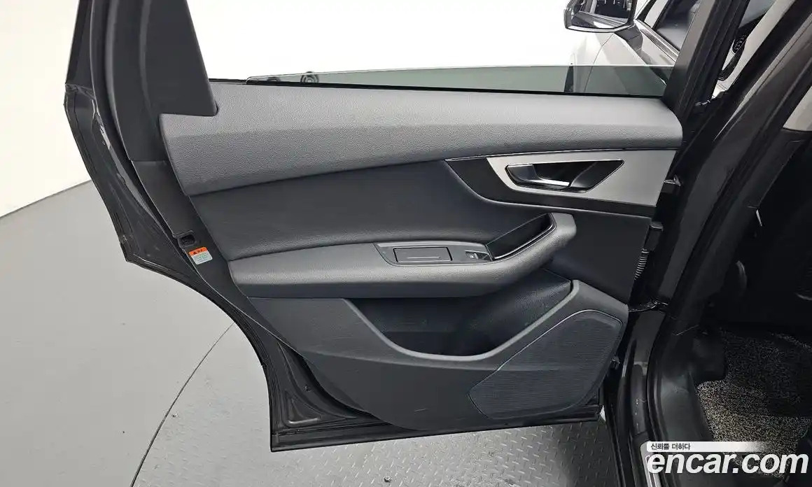 Audi Q7 2019 2.0 автомат (гидро), фото 14