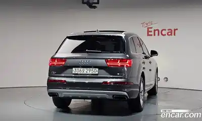 Audi Q7 2019 2.0 автомат (гидро), миниатюра 3