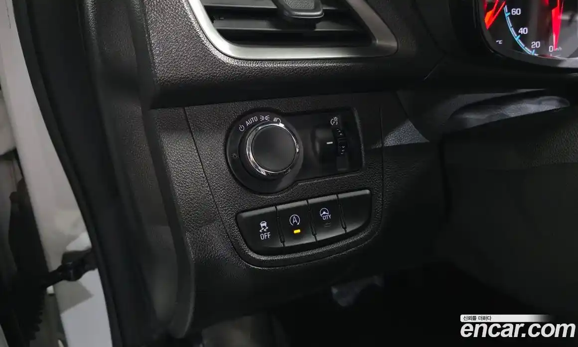 Chevrolet Spark 2018 1.0 автомат (гидро), фото 15