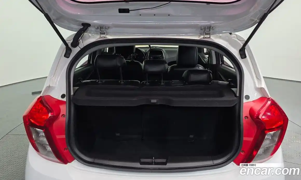 Chevrolet Spark 2018 1.0 автомат (гидро), фото 20