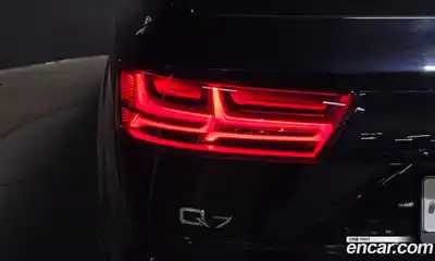 Audi Q7 2019 2.0 автомат (гидро), миниатюра 9
