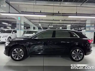 Audi e-tron 2020 автомат (гидро), миниатюра 3