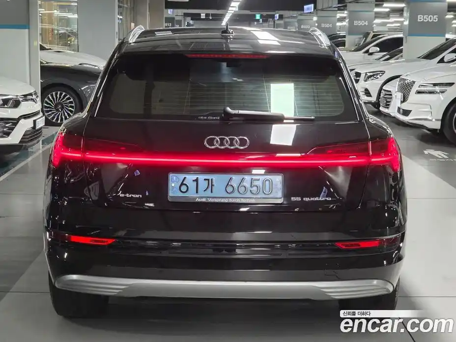 Audi e-tron 2020 автомат (гидро), фото 5