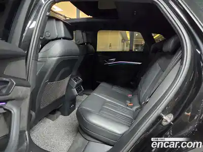 Audi e-tron 2020 автомат (гидро), миниатюра 9