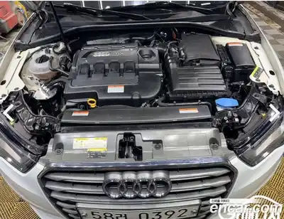 Audi A3 2015 2.0 автомат (гидро), миниатюра 9