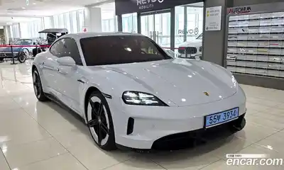 Porsche Taycan 2026 0.1 автомат (гидро), миниатюра 3