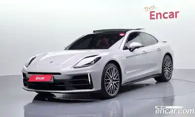 Porsche Panamera, 2025, 9 009 км