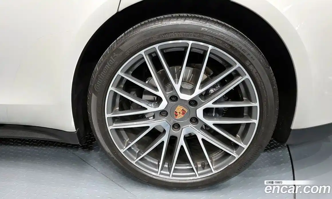 Porsche Panamera 2025 2.9 автомат (гидро), фото 7