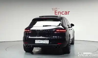 Porsche Macan 2018 3.0 автомат (гидро), миниатюра 3