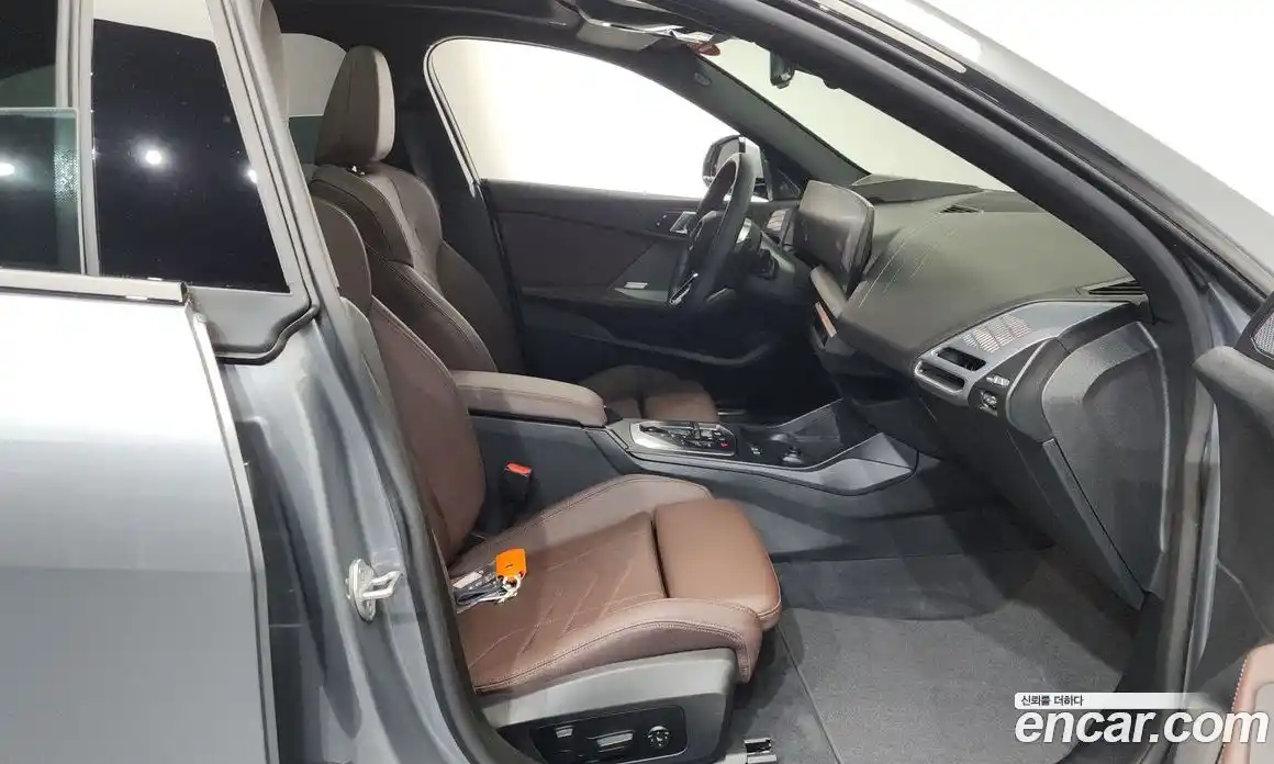 BMW 2 серия 2025 2.0 автомат (гидро), фото 16