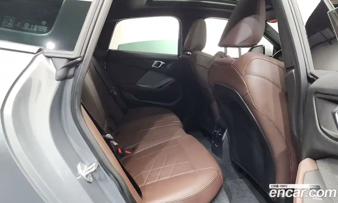 BMW 2 серия 2025 2.0 автомат (гидро), фото 17