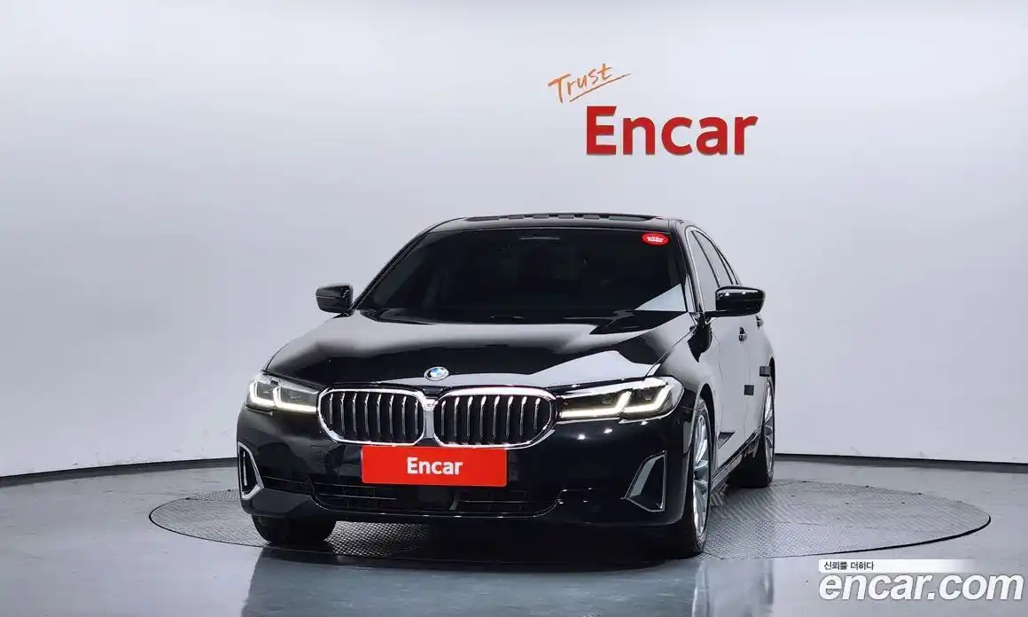 BMW 5 серия 2022 2.0 автомат (гидро), фото 3