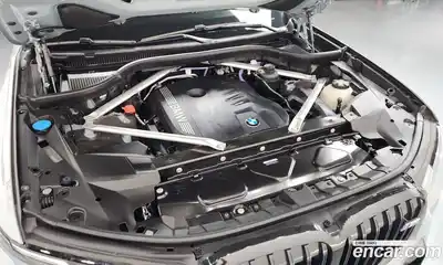 BMW X7 2024 3.0 автомат (гидро), миниатюра 6