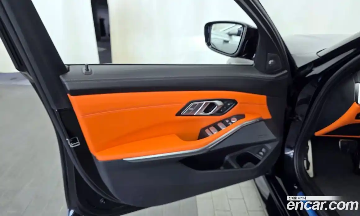 BMW M3 2024 3.0 автомат (гидро), фото 14