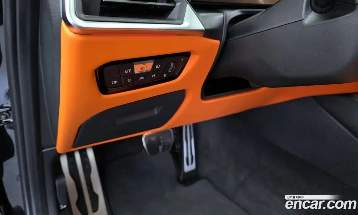 BMW M3 2024 3.0 автомат (гидро), фото 23