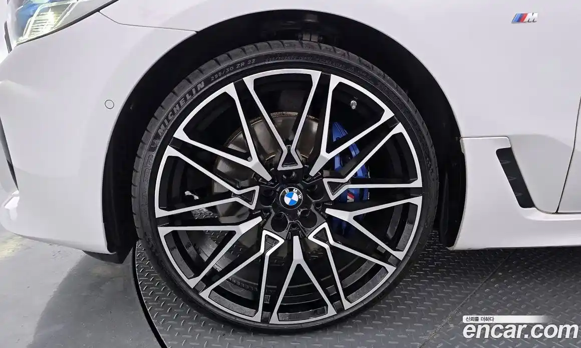 BMW 6 серия 2023 3.0 автомат (гидро), фото 5