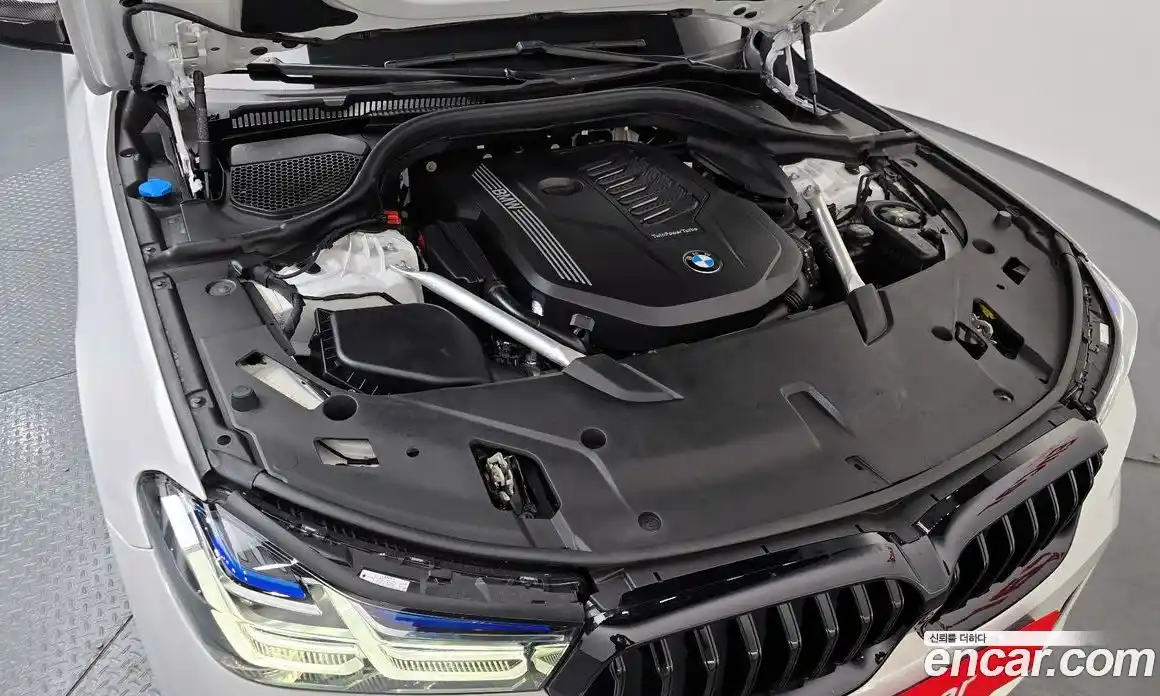 BMW 6 серия 2023 3.0 автомат (гидро), фото 6