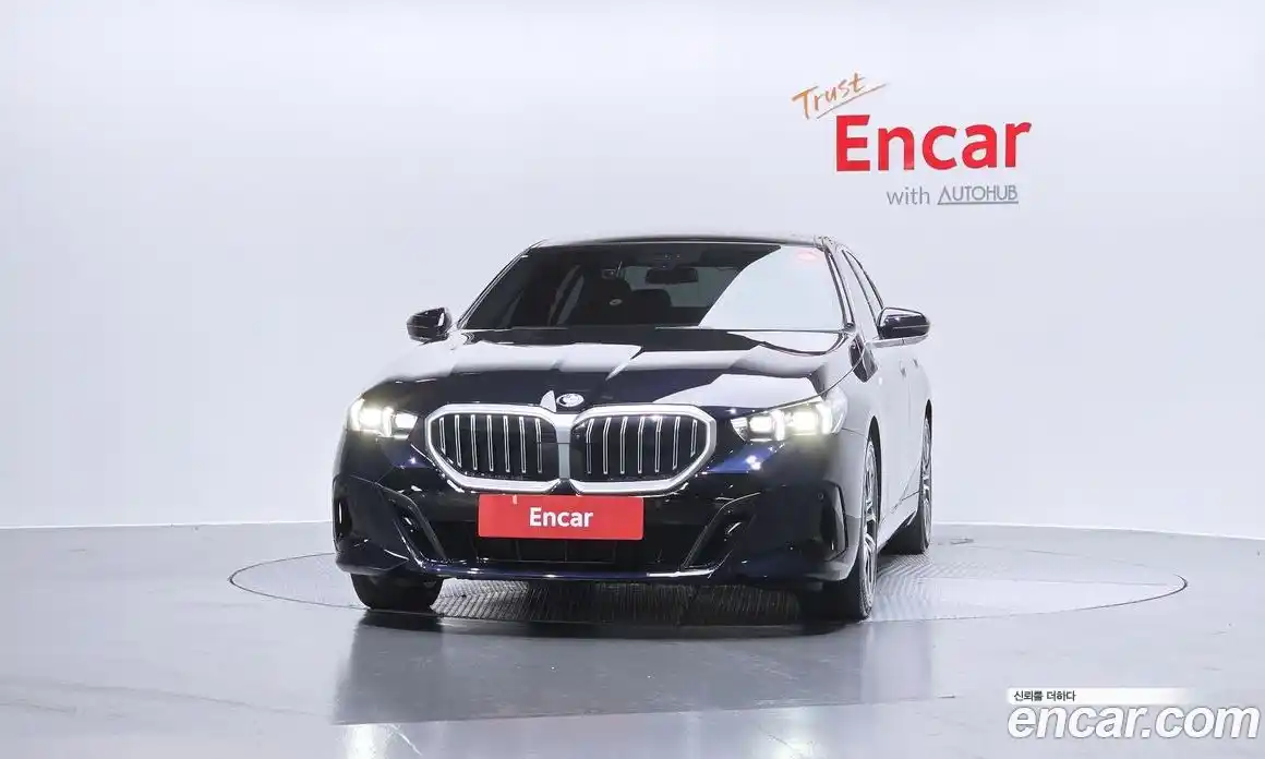 BMW 5 серия 2024 2.0 автомат (гидро), фото 3